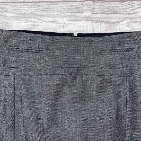Express women 4 grey fully lined mini pencil skirt w/back slit - Picture 2 of 9